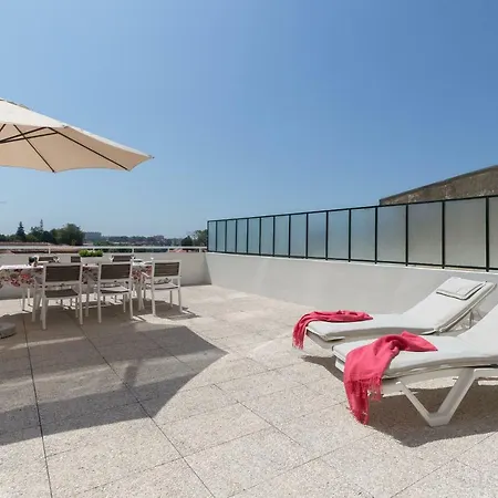 Host Wise - Annas Flats Ii *