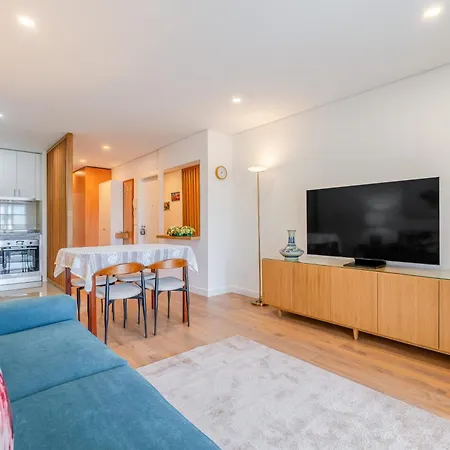 Host Wise - Annas Flats Ii