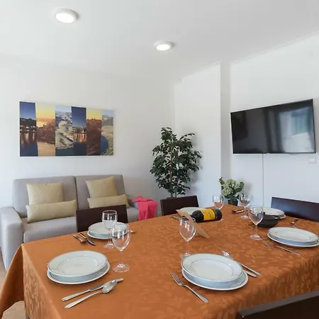 Host Wise - Annas Flats Ii דירה