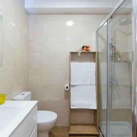 Host Wise - Annas Flats Ii Βίλα Νόβα ντε Γκάια